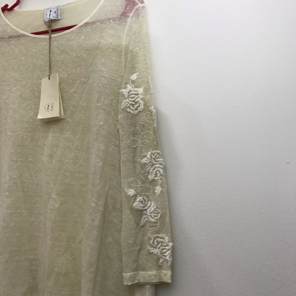 F Cashmere Top Made in Italy 🇮🇹 - Picture 2 of 8